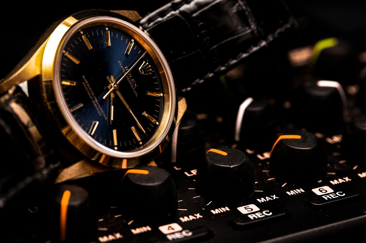 rolex, gold watch, wrist watch, timepiece, dress watch, chronometer, time, antique watch, classic watch, luxury watch, rolex, rolex, rolex, rolex, rolex, luxury watch